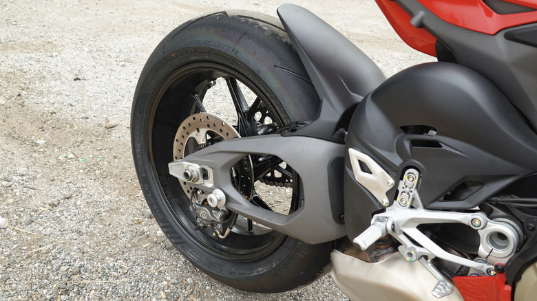 2025 Ducati Panigale V4 double-sided swingarm detail