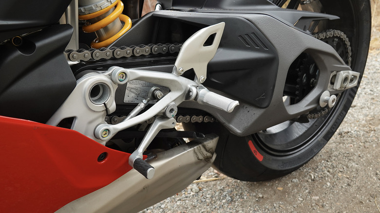 2025 Ducati Panigale V4 gearshifter foot peg detail