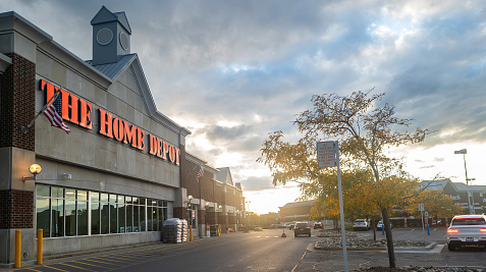 Yes, Home Depot And Lowe's Have Flock Cameras In Their Parking Lots - Here's Why