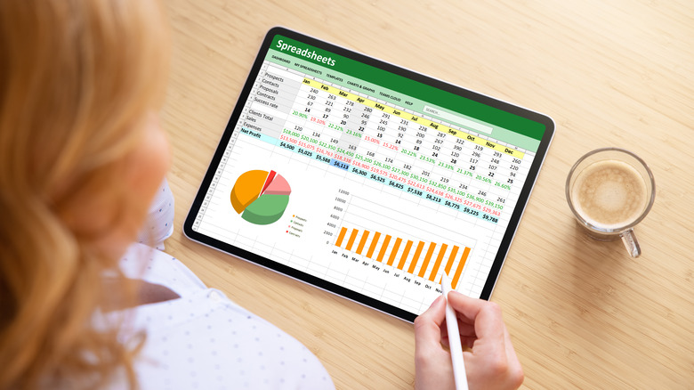 Excel on ipad desk