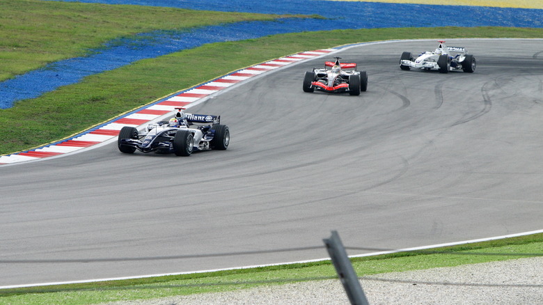 Mark Webber leading 2006 Malaysian GP