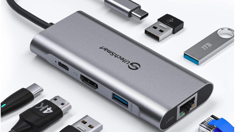 UtechSmart Ethernet USB-C hub