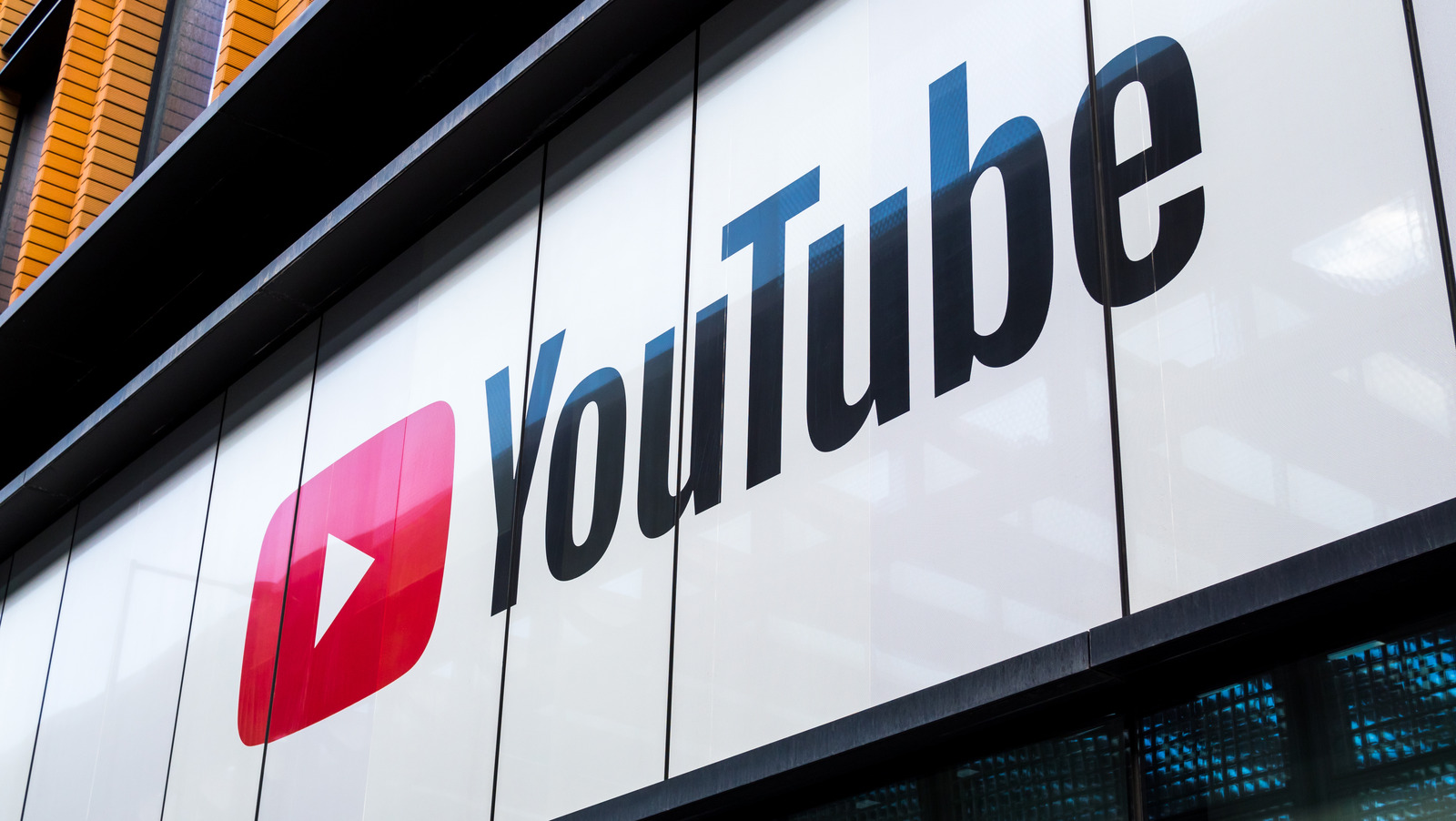 YouTube Debuts Live Q&A Feature To Make Life Easier For Creators – SlashGear