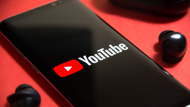 YouTube app phone