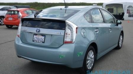 toyota_prius_plug-in_0-580x350