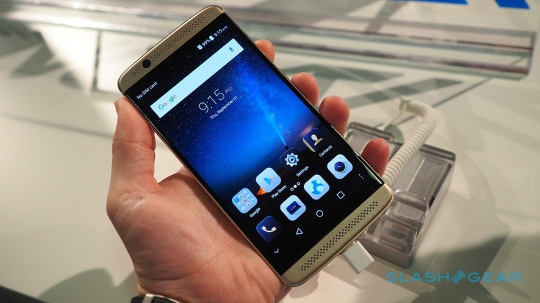 zte-axon-7-mini-sg-5