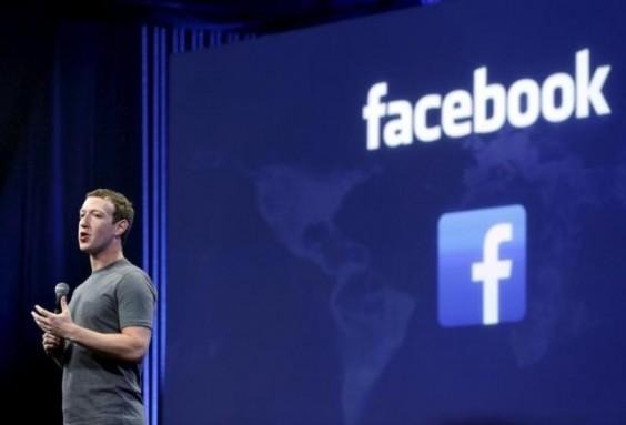 Facebook CEO Mark Zuckerberg speaks during his keynote address at Facebook F8 in San Francisco, California March 25, 2015. REUTERS/Robert Galbraith