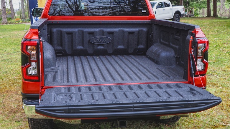 2024 Ranger bed