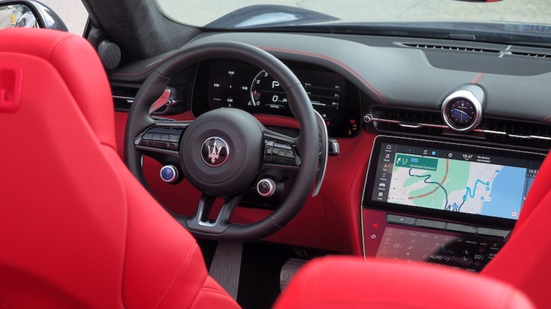 GranCabrio driver controls