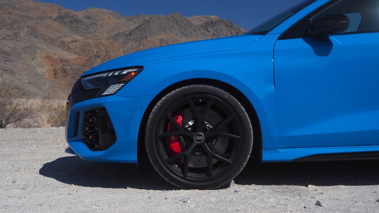2022 Audi RS 3 front wheels