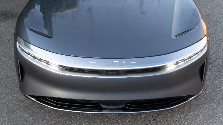 Lucid Air Pure fascia