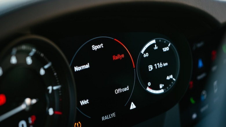 911 Dakar drive modes