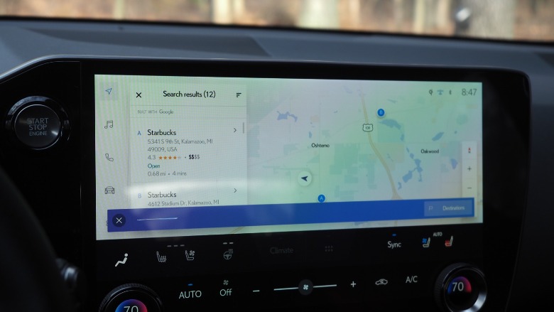 2022 Lexus NX touchscreen