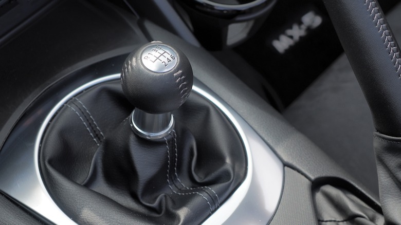 Manual gearbox