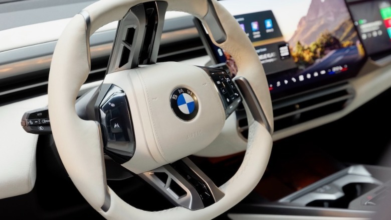 BMW X5 steering wheel
