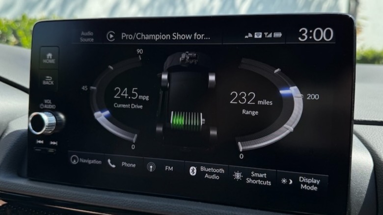 Hybrid infotainment display