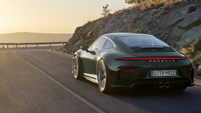 2025 911 GT3 Touring Package