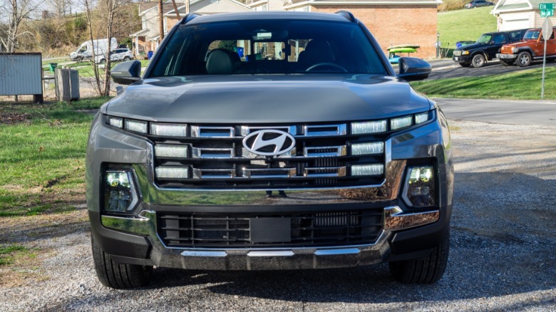 2026 Hyundai Santa Cruz front end