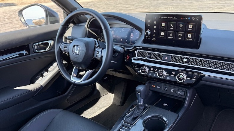 2025 Honda Civic Hybrid interior