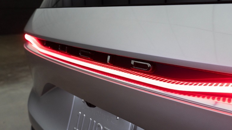 Lucid light bar