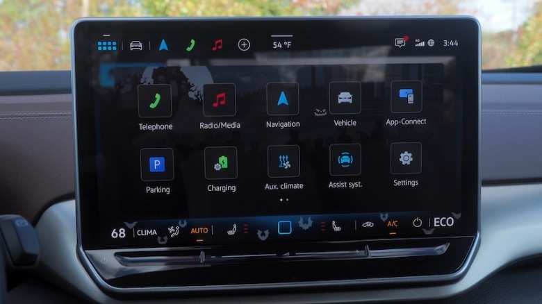 Infotainment touchscreen