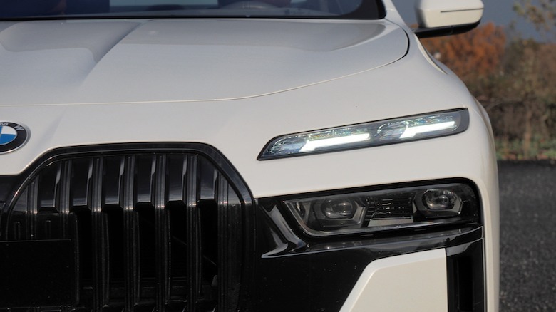 760i fascia