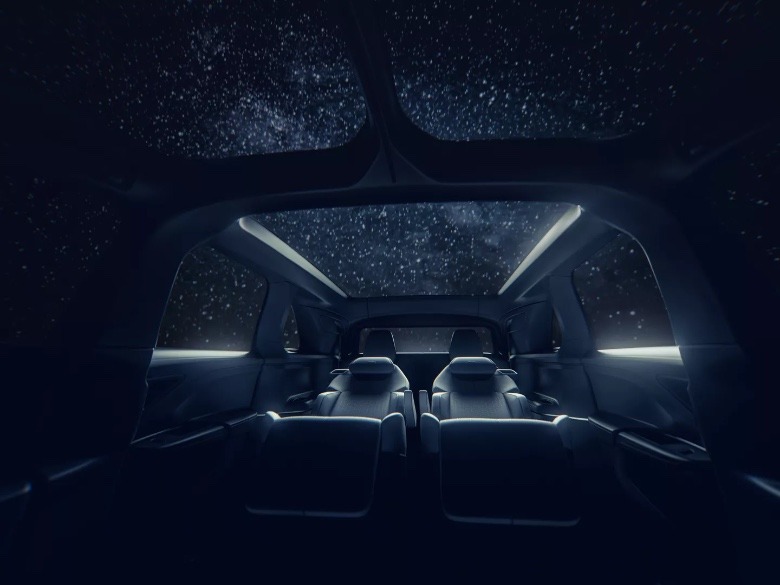 Interior space of the Lucid Gravity.