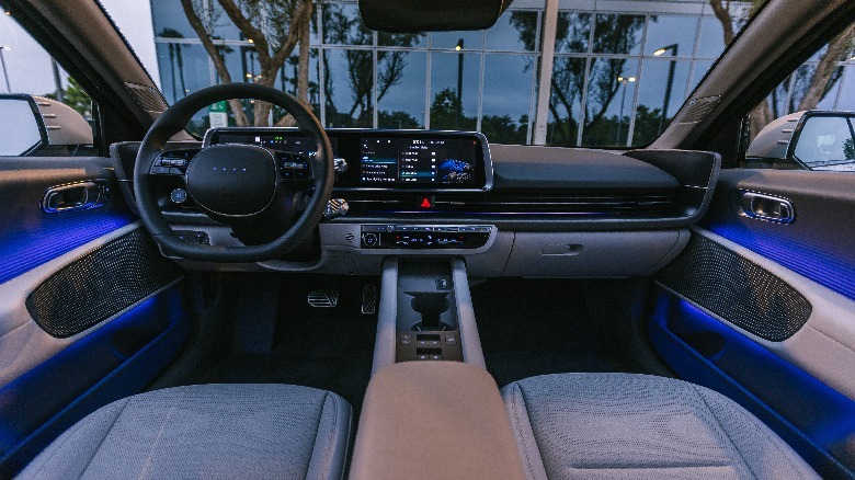 Hyundai Ioniq 6 interior cabin