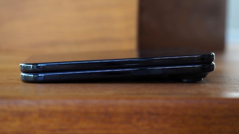 iPhone Duo folded side view on table
