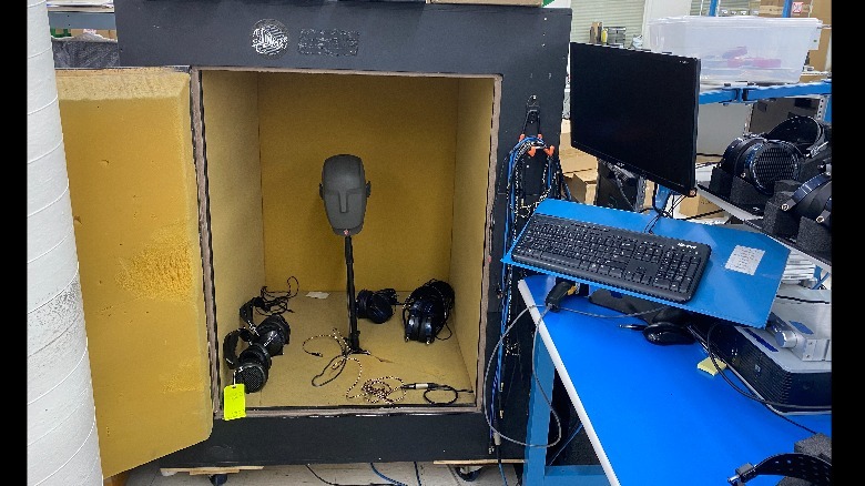 Audeze headphone testing model