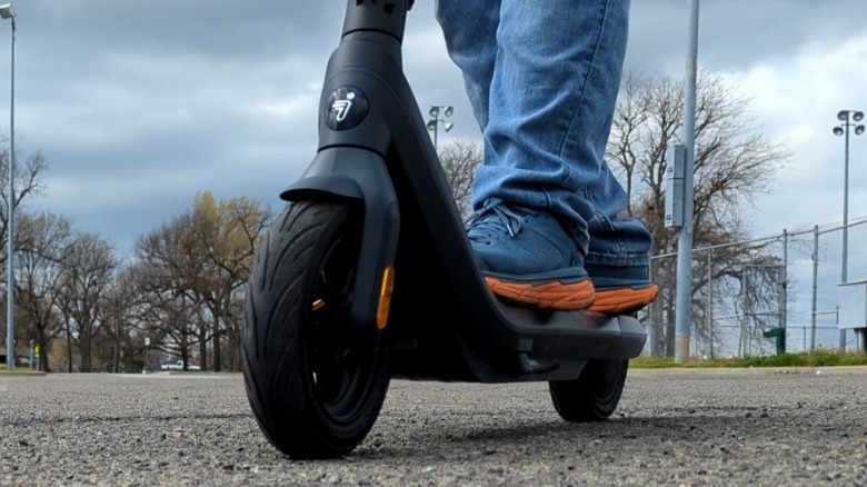 Segway eKickScooter E2 Pro