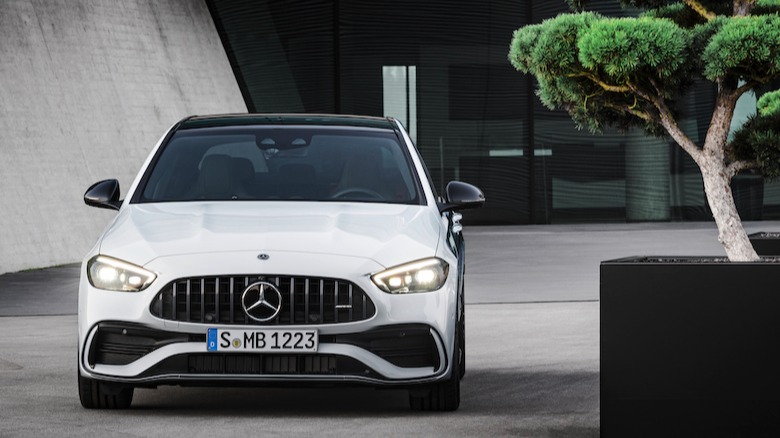 2023 AMG C 43 Sedan