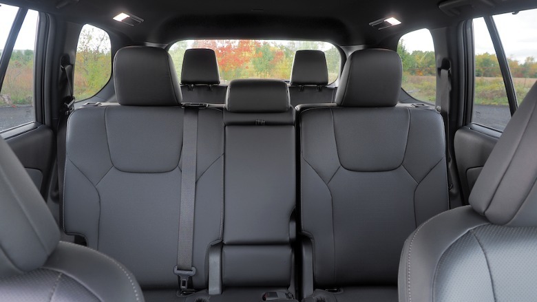 TX view across 2nd and 3rd rows