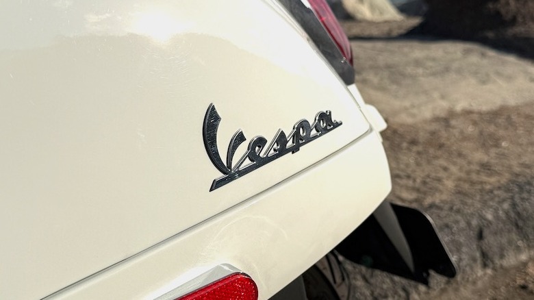 2026 Vespa Gts 310 scooter emblem