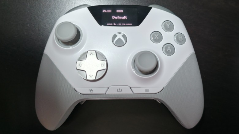 The SteelSeries Aeon Pro Controller