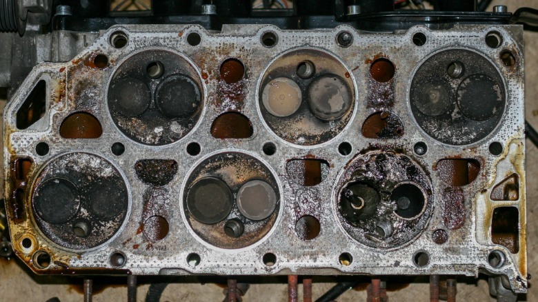 VR6 cylinder head