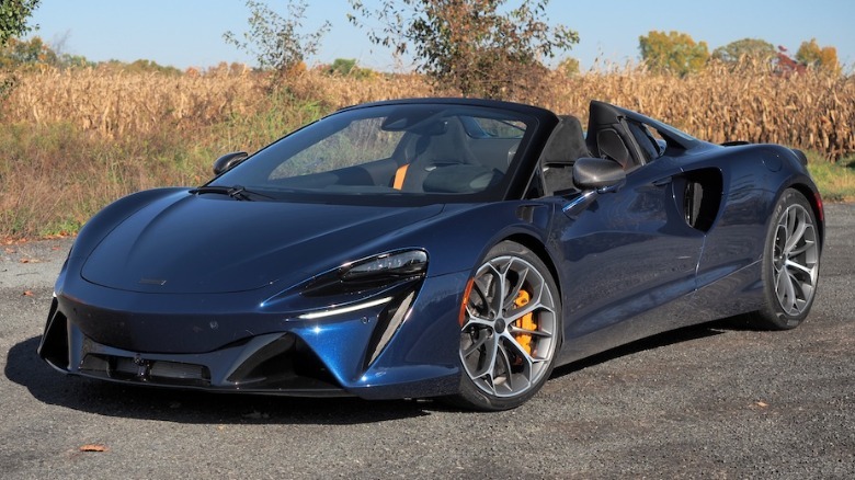 McLaren Artura Spider front 3/4 view