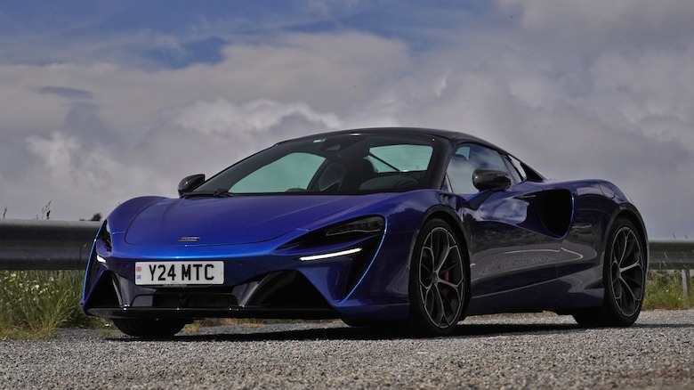 Artura Spider parked