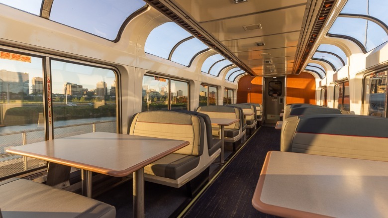 Amtrak Superliner lounge