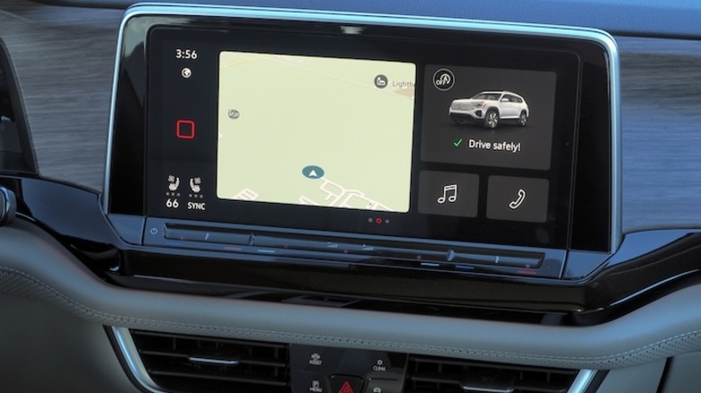 Infotainment controls