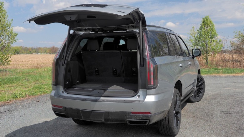 Escalade trunk open