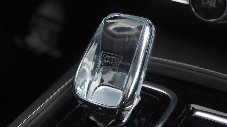 S60 transmission knob