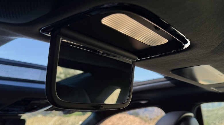 2026 Genesis G90 rear vanity mirror