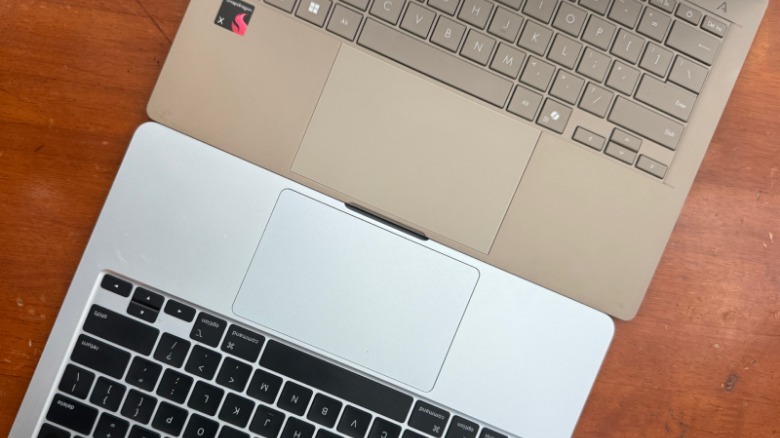 Comparing trackpads on Asus ZenBook A14 and M4 Macbook Air.