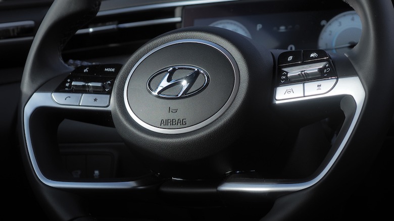 Steering wheel with Hyundai logo