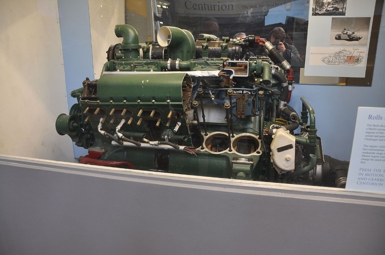 Motor Rolls-Royce Meteor