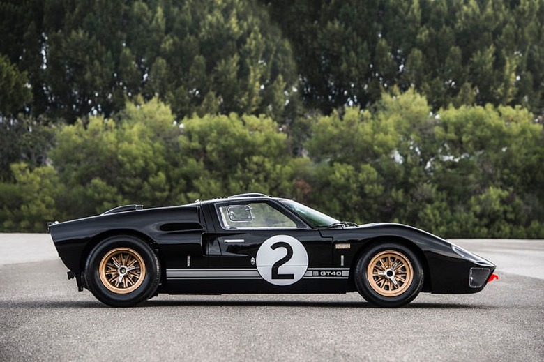GT40 Shelby Edition 50th Anniversary right side view