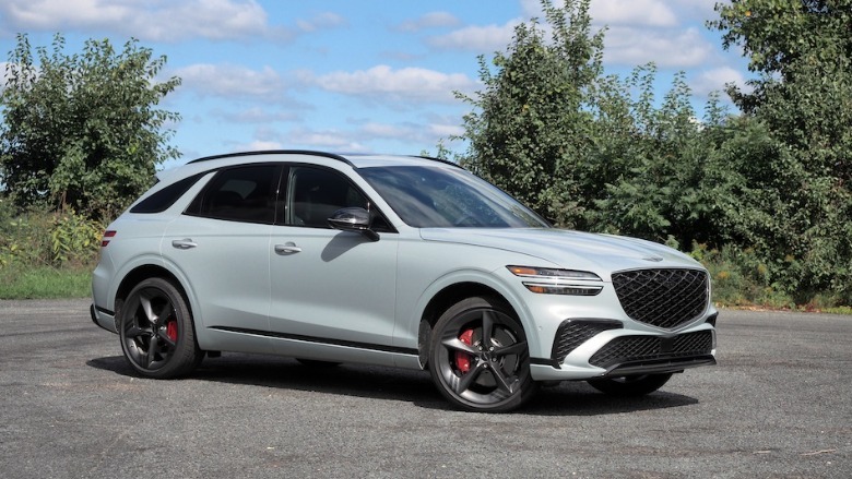 2027 GV70 front 3/4 view