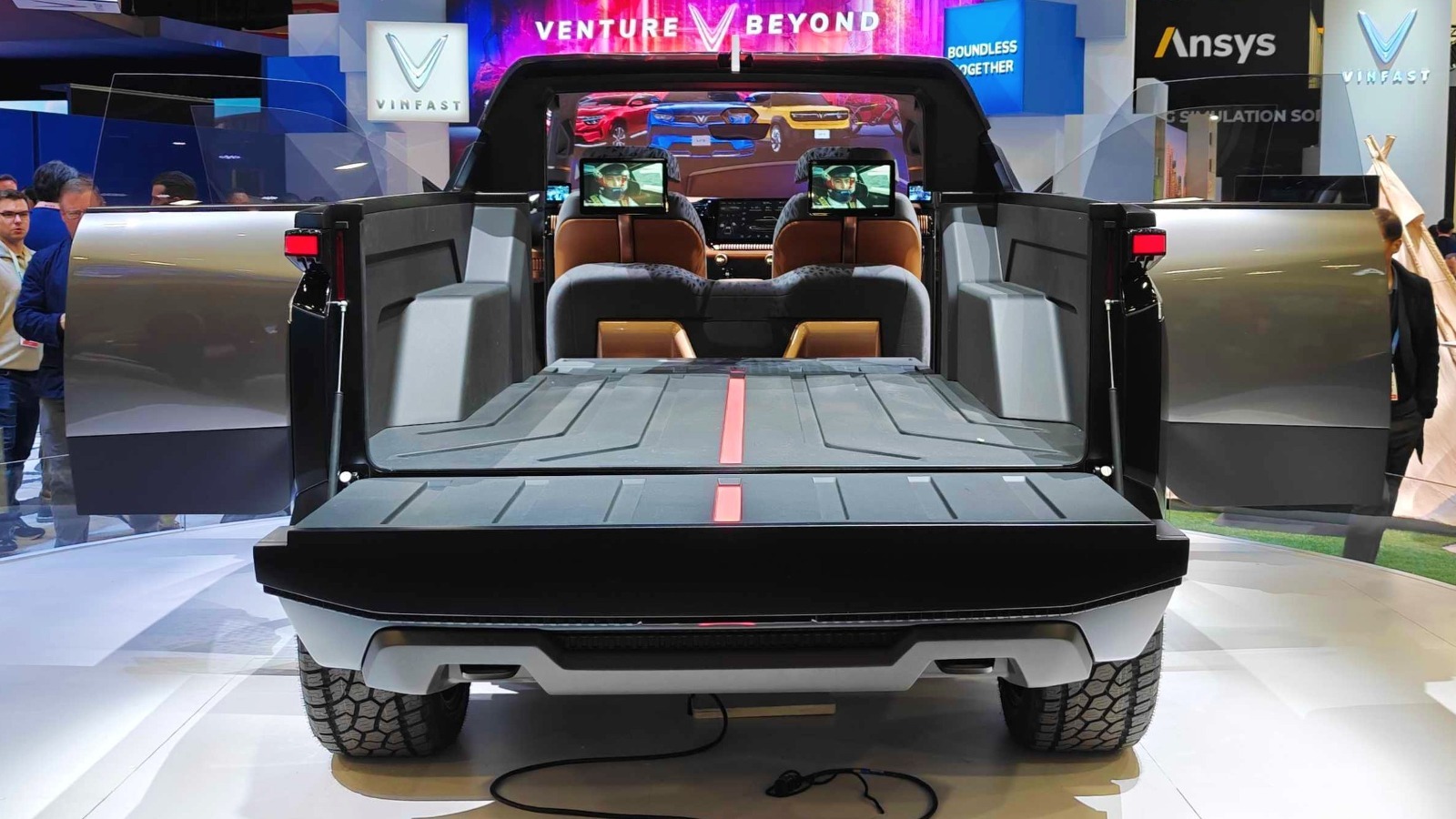 vinfast ev truck rear bed