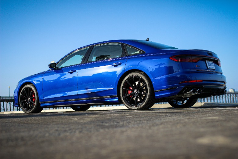 2022 Audi S8
